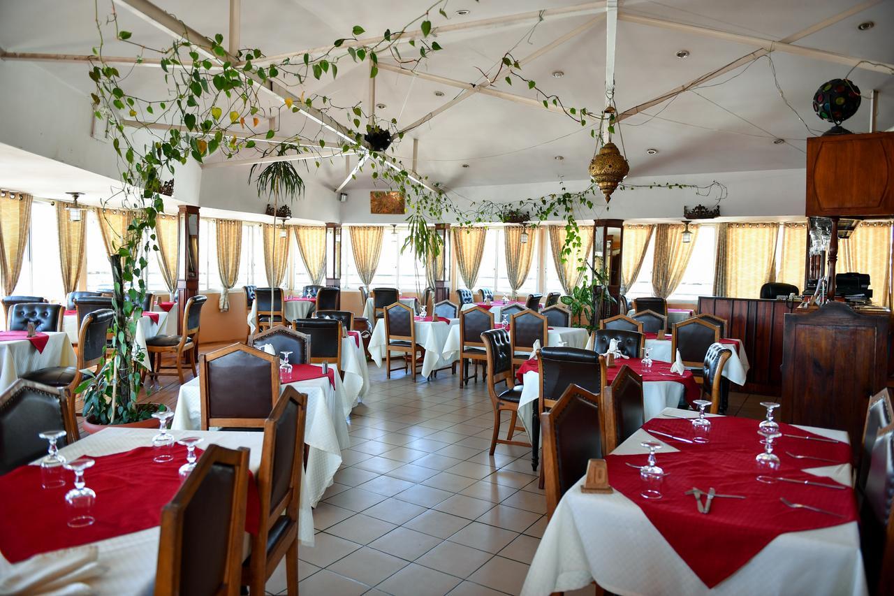 Anjary Hotel Антананариву Экстерьер фото