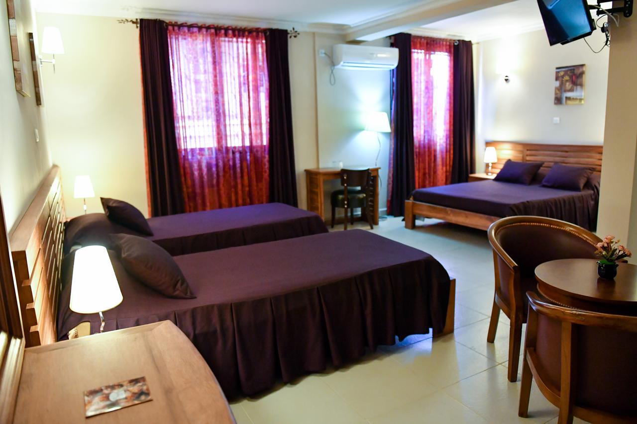 Anjary Hotel Антананариву Экстерьер фото